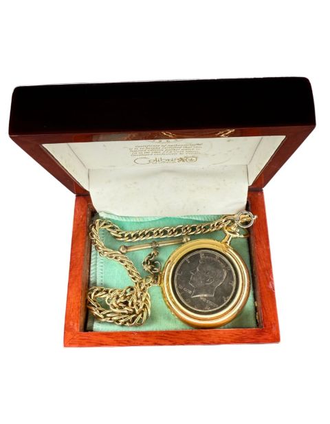 1964 Colibri J.F.K Coin Series Limited Edition Pocket Watch + Box 002