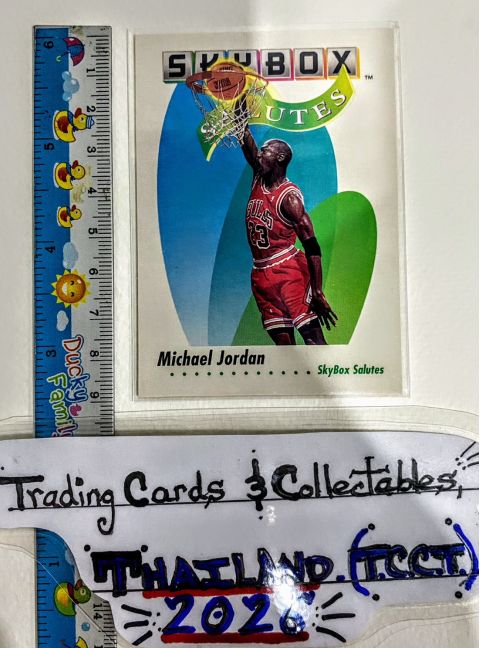 1992 Sky Box Michael Jordan Salutes #572 Front