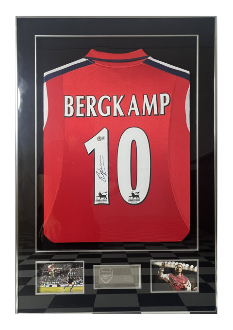 2006 Dennis Bergkamp Jersey Arsenal 10 Auto BGS Authenticated