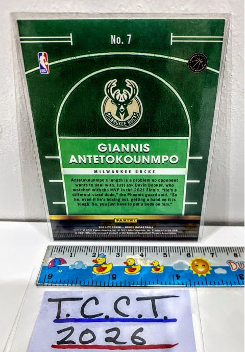 2021 Panini Hoops Giannis Antetokounmpo 99 #7 Back