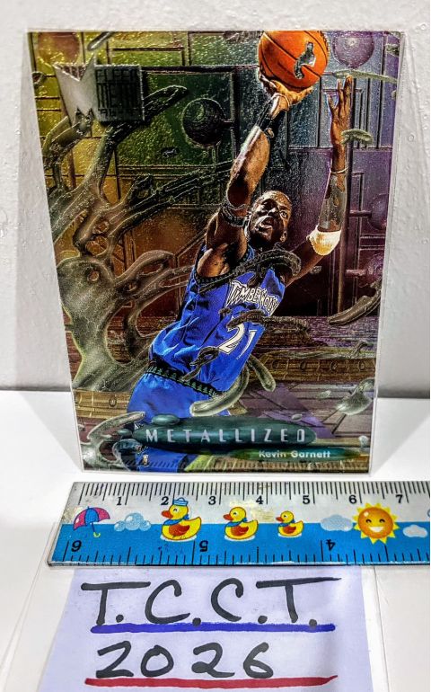 1996 Skybox Metal Metallized Kevin Garnett #224 Front