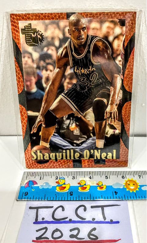 1995 Topps Embossed Shaquille O'Neal #69 Front