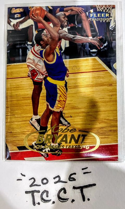 1998 Fleer Basketball Kobe Bryant #1 Front